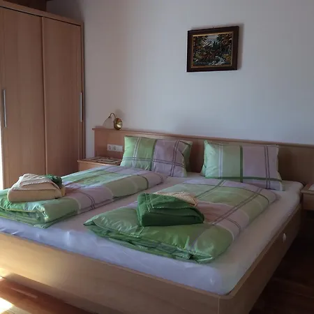 Haus Erika * واغراين